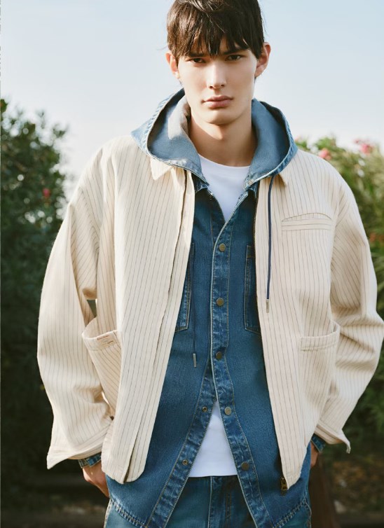 杰克琼斯2025冬季新款外套：暖意与潮流共舞，型男冬日必备