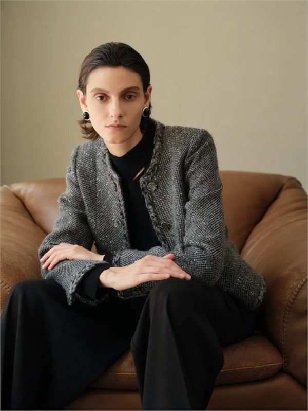 JUE&SUE拉素25冬：都市摩登，演绎多重自我时尚传奇