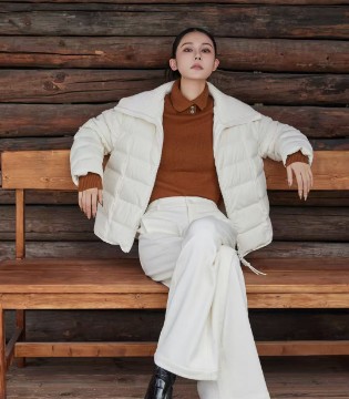 爱依莲2025羽绒美学：以轻盈之姿，解锁冬日时尚密码