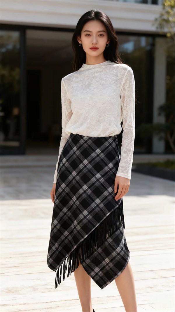 婕依妮羽绒内搭|轻盈锁温,解锁冬日叠穿时尚密码