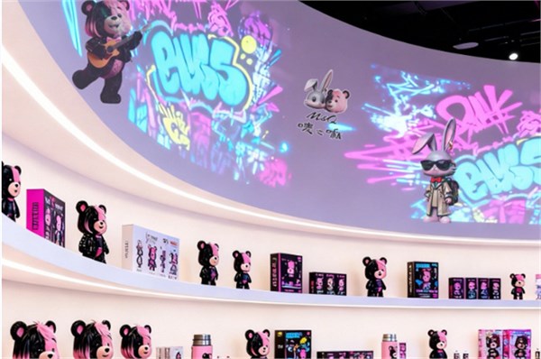 唛之啾M&Q以IP哲学共塑国潮未来