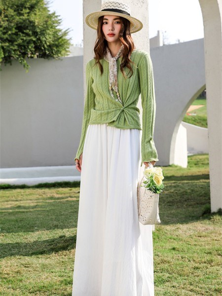 解构文艺 OR.Kart 2026 春：港风皮衣、百搭针织与两件套的春日恋曲