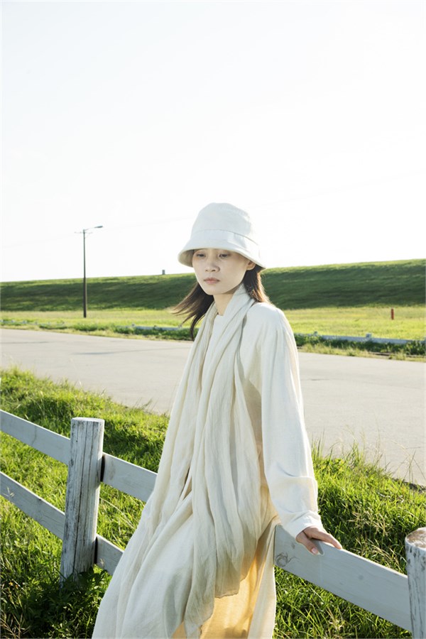 简与媄春装焕新：开启一场与春日的浪漫邂逅