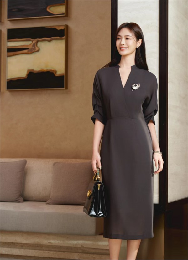 EP YAYING雅莹:返工新程,以“睿”之姿邂逅春日从容