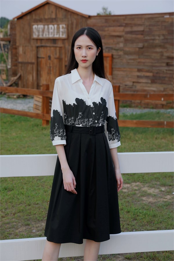 荣子女装新品：穿越时光的复古绮梦，极简港风的显瘦密码