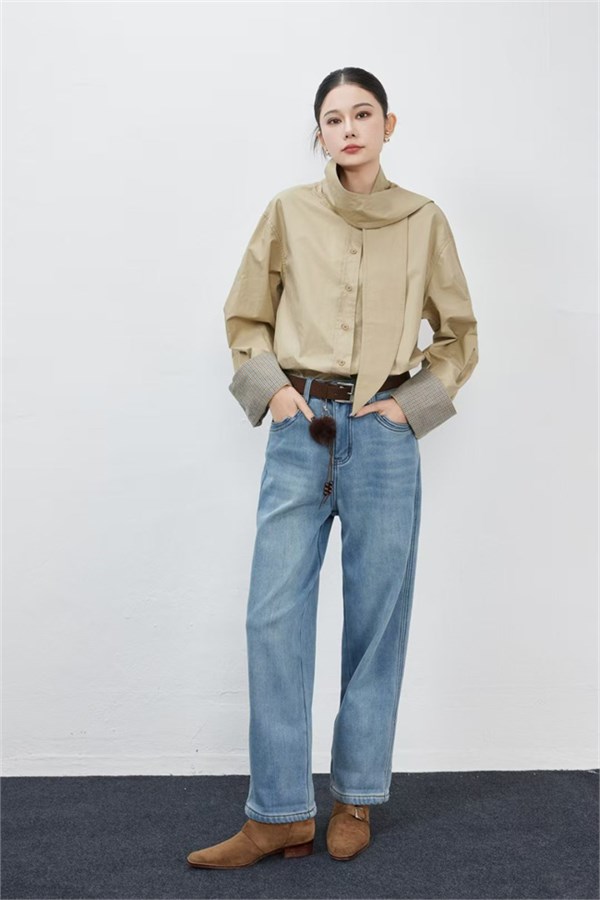 爱依莲新品衬衫:引领春日风尚,定义时尚新高度