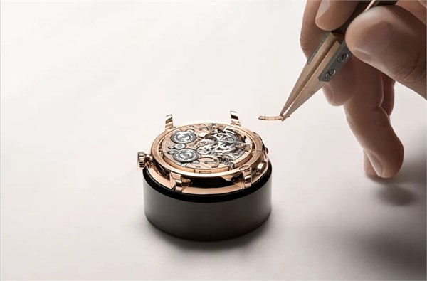 八载匠心雕琢：宝珀大音乐家腕表双旋律系统的精密工程