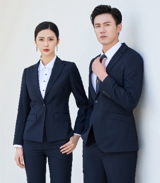 圣澳威斯  中国职业装领军品牌，以硬实力赋能团体形象升级