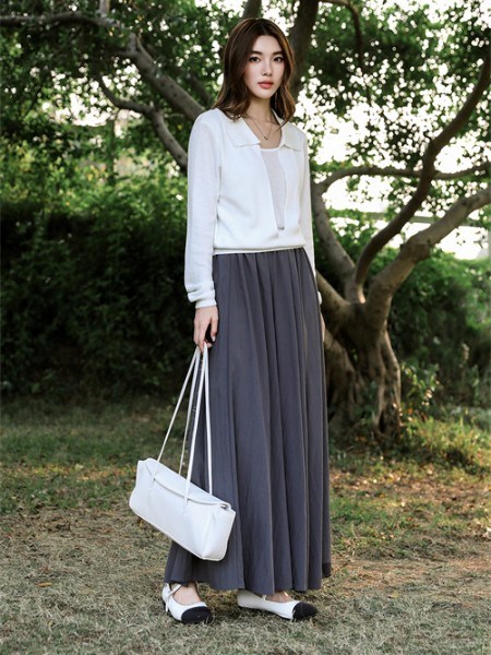 解构女装OR.Kart 2026春日幻梦：拆解束缚，织就自由衣衫