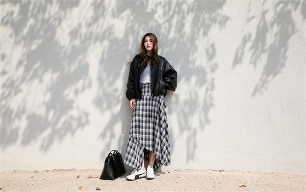 2026春韵：解构女装三款外套，绘就时尚清新画卷