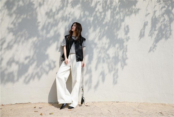 2026春韵：解构女装三款外套，绘就时尚清新画卷