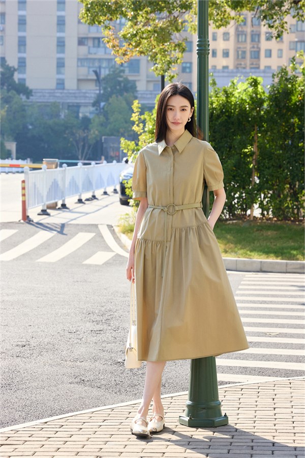 JEIYINI 婕依妮|裙裾摇曳间,解锁女性魅力的无限可能