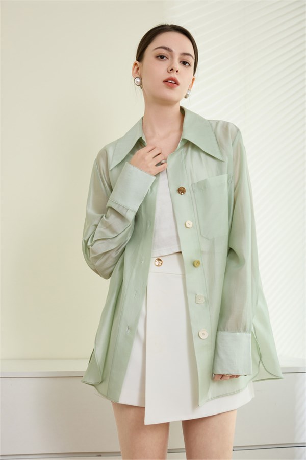 艾丽哲(Ailizhe) 2026早春系列｜以衣为诗，唤醒春日的优雅叙事