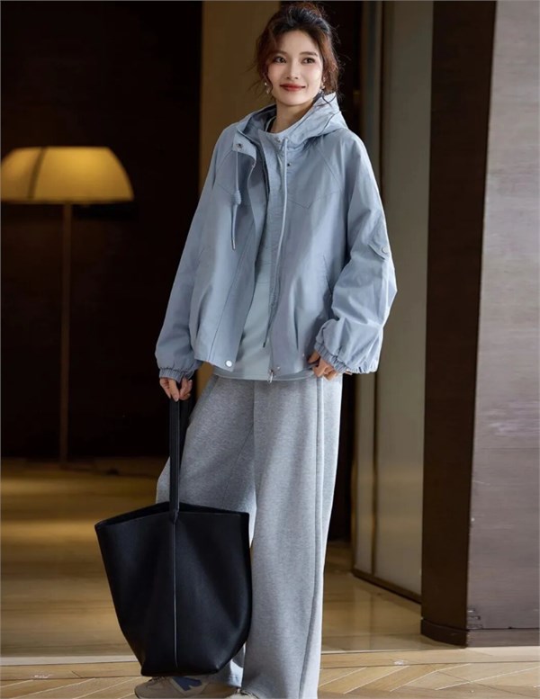 素木轻奢女装｜春日双生美学，以温柔与锋芒时髦新范式