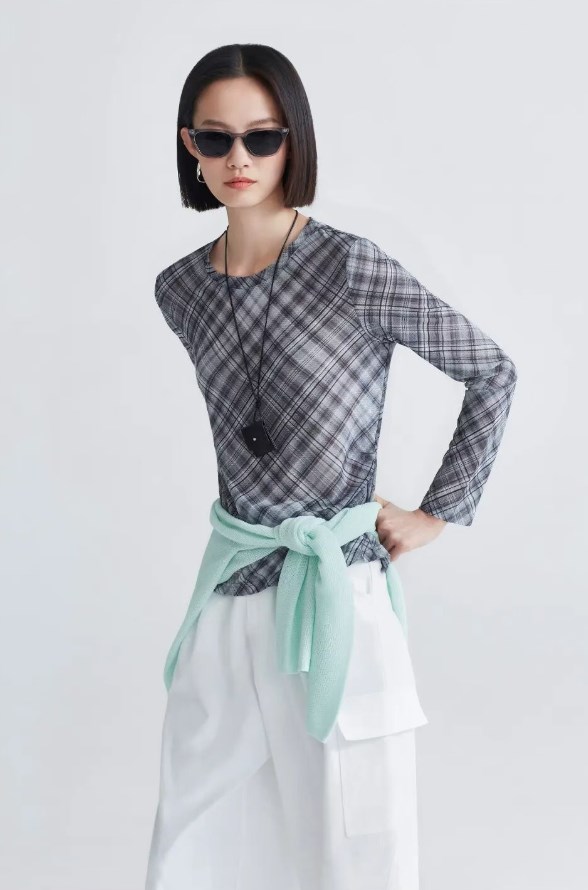 把春天穿在身上｜百图betu 亚麻格纹新装，让通勤也自带光合作用