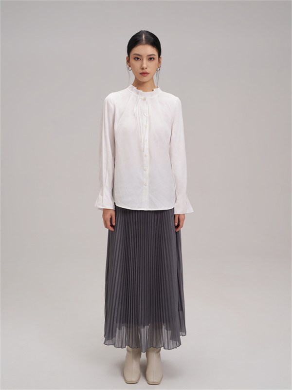 从晨间咖啡到落日余晖：Helen Moda风衣衬衫，穿出法式24小时优雅