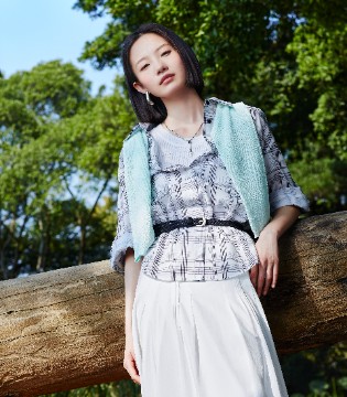 百图女装,复古格子衬衫,通勤白衬衫,条纹毛衣,招商,加盟