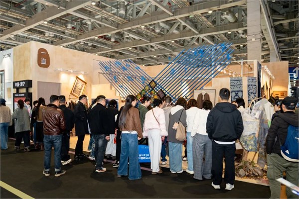 聚势向新，潮涌不息|海宁展团燃动上海2026CHIC春季展