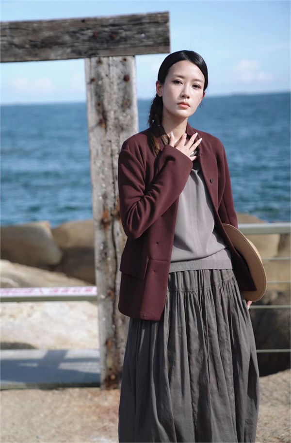 底色(Dins)早春新章｜以色彩重构职场美学，解锁春日高级感穿搭