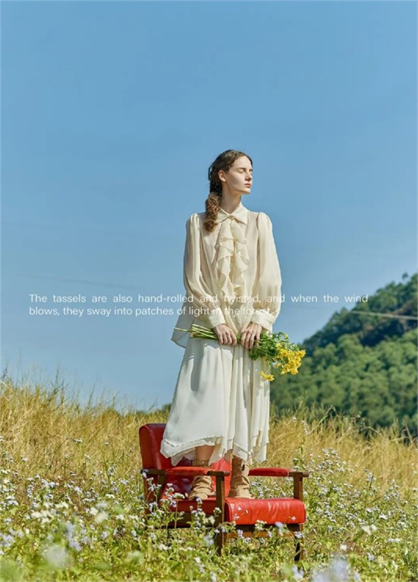 自然生活Thezrsh 2026春·轻盈时刻：让身体与风共舞，邂逅一场无拘的春日诗行