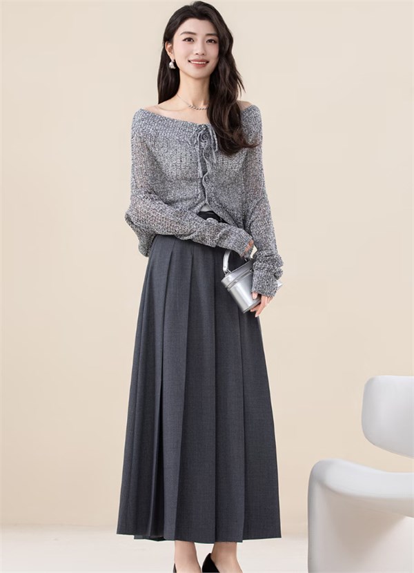 诗梦女装 SHIMENG｜灰韵漫染，静遇春深——以柔克刚的通勤美学