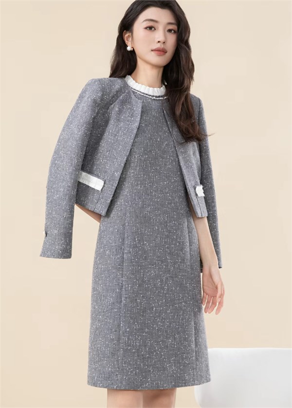 诗梦女装 SHIMENG｜灰韵漫染，静遇春深——以柔克刚的通勤美学