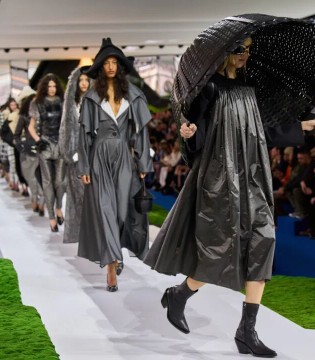 路易威登：挣脱算法枷锁，奔赴“超凡自然”之境