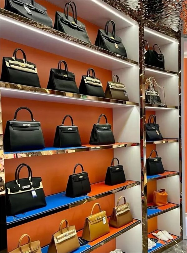 Hermès爱马仕:以时光雕琢永恒,用稀缺定义奢华