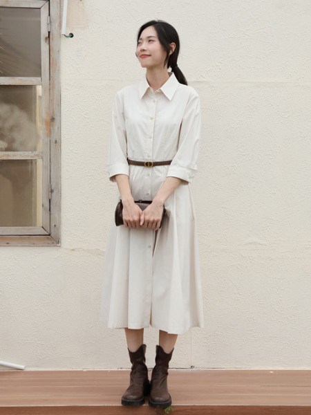 荣子女装2026春装：邂逅通勤与休闲的浪漫诗篇