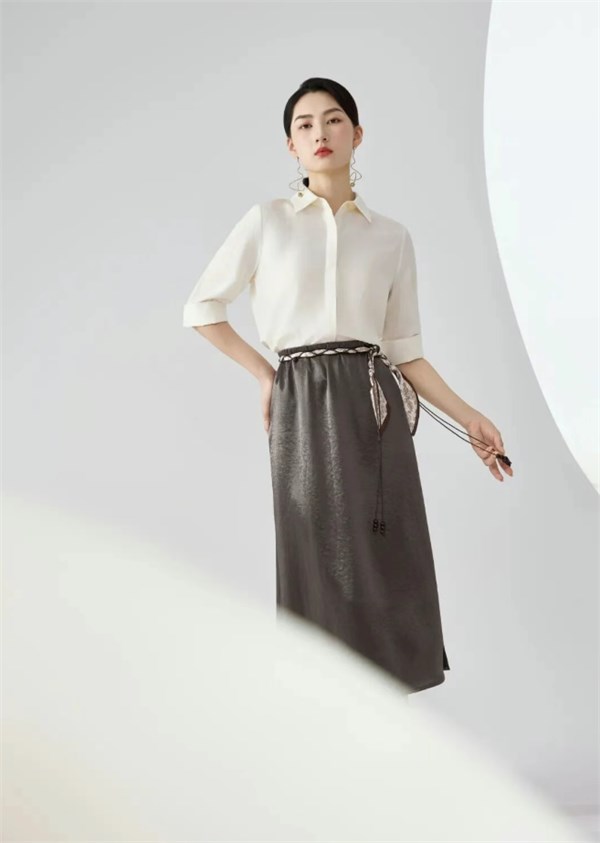 禾等HelenModa：春日梦幻之旅，邂逅温柔浪漫仙境