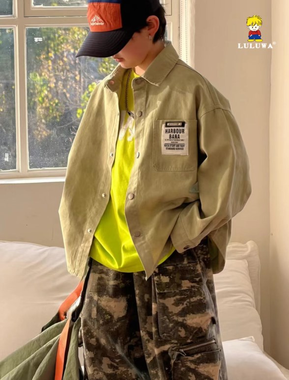 卢卢娃童装｜春日焕新潮搭指南！3款单品解锁街头酷盖男孩的元气春天