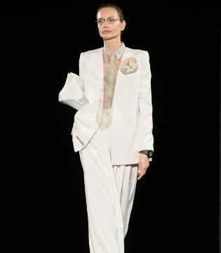 当高定挣脱物理枷锁：2026春夏系列以数字与解构重塑奢侈基因