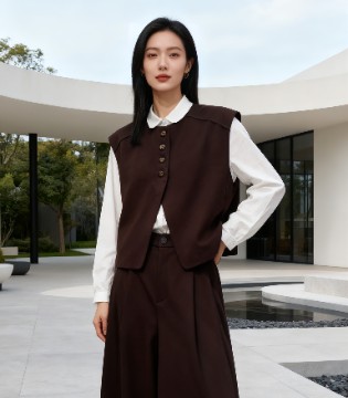 婕依妮2026春日衣橱：解锁老钱风与法式千金的时尚密码