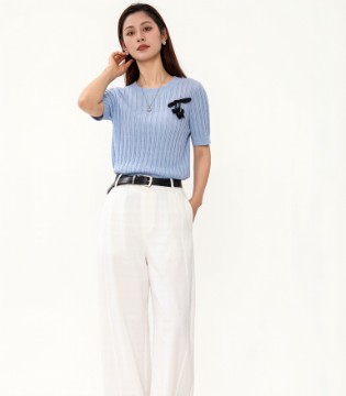 喜西女装2026春日序章：用三件经典单品解锁清新时尚