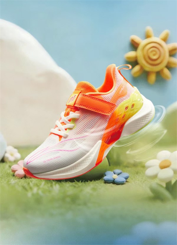 放心动｜李宁儿童跑鞋——让小脚丫自由撒欢，运动困扰全清零！