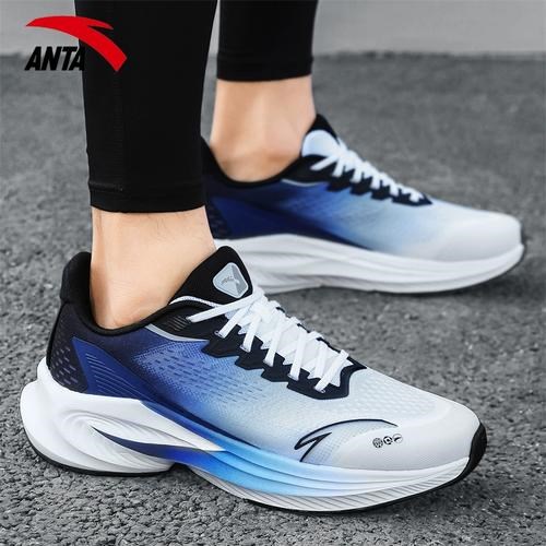 安踏毒刺6代：入门跑者的性价比之选还是营销噱头？1000+用户观点大起底