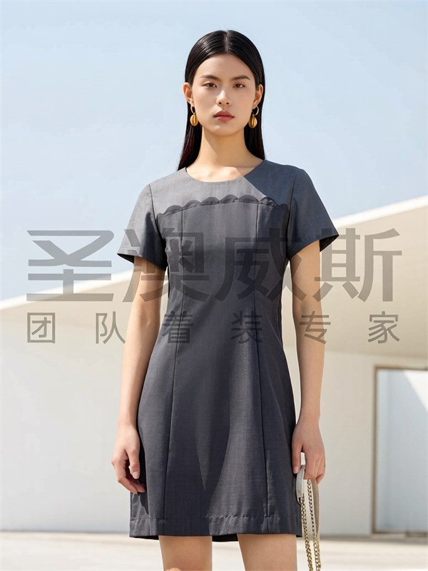 圣澳威斯:定制专属职业风范,连衣裙套装诠释优雅力量