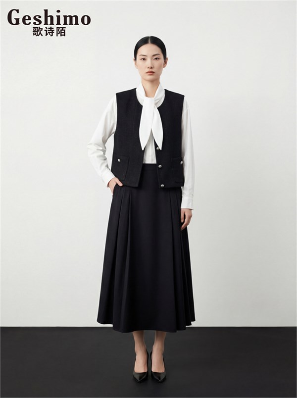 歌诗陌通勤套装，职场穿搭的宝藏之选，轻松打造专业形象