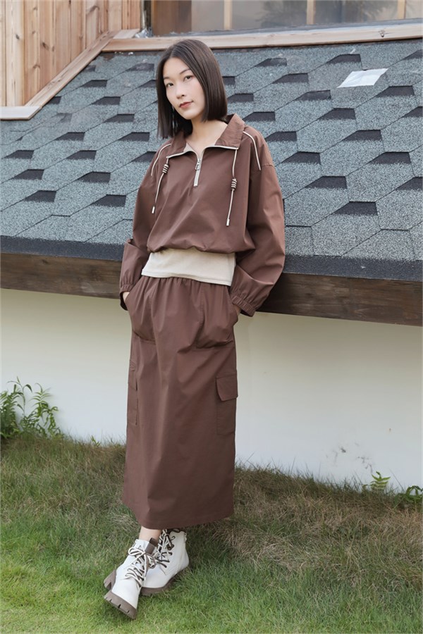 荣子原创女装：春日衣橱的时尚密钥，解锁多元魅力