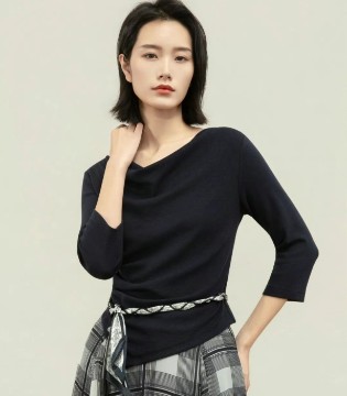 禾等HelenModa  以通勤之裳勾勒夏日格调诗篇