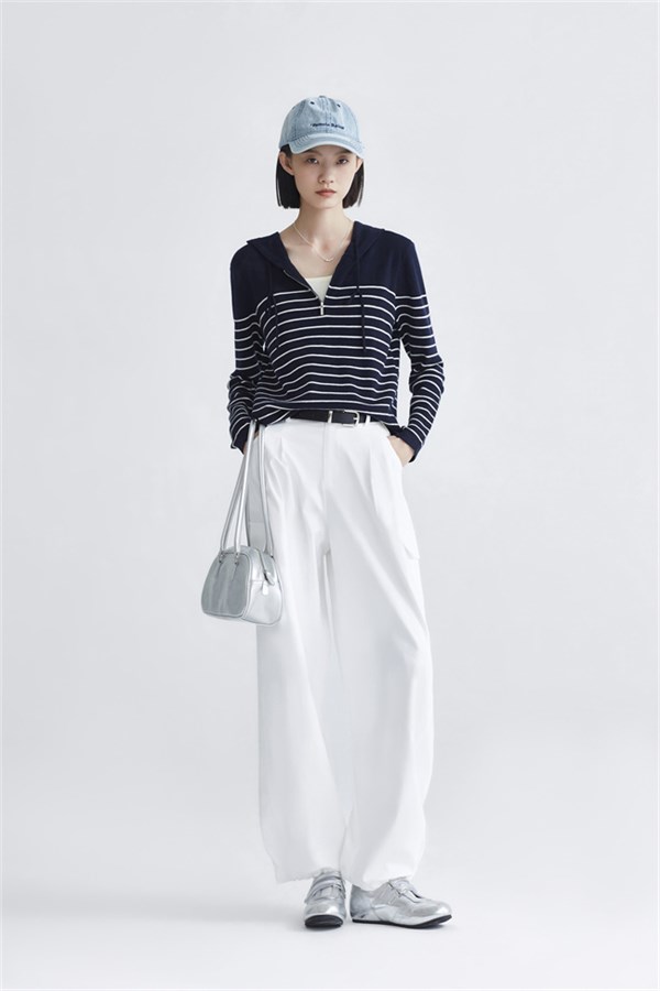 百图(betu)2026春季新品|条纹针织新玩法,韩系高级感休闲穿搭