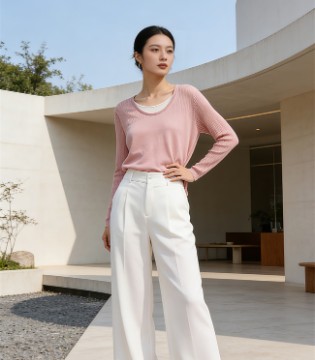 婕依妮26春针织之约：粉色晕染浪漫，白色勾勒纯净