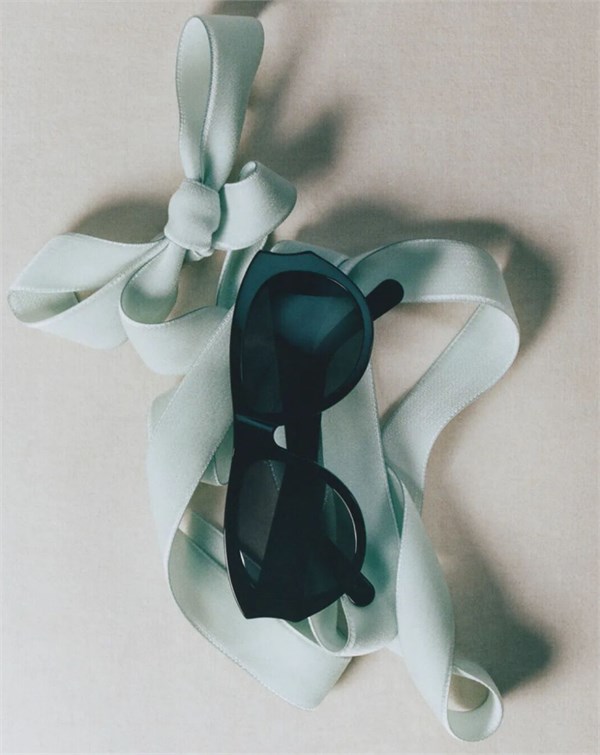 迪奥2026春夏诗章，线上精品便捷开启时尚新篇