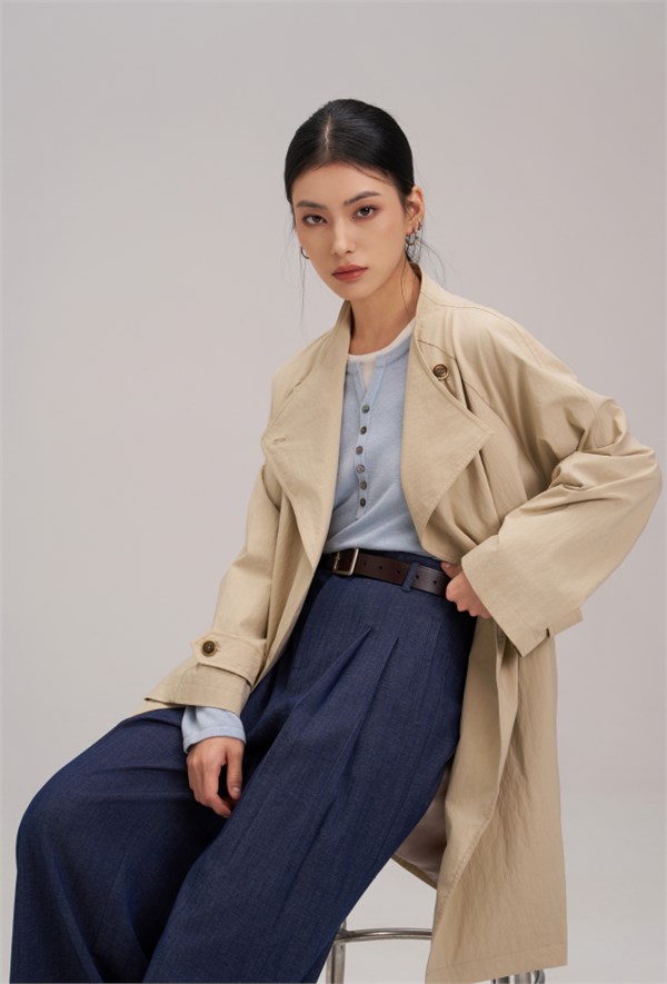 禾等HelenModa春日风衣：邂逅一场与诗意的穿搭之约