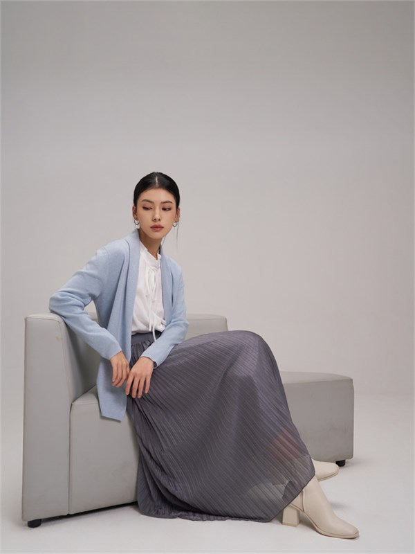 禾等HelenModa春日风衣：邂逅一场与诗意的穿搭之约