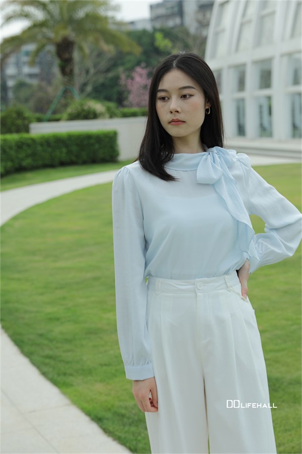 借DD女装2026夏新品，让通勤衬衫与甜美套装共舞夏日时光