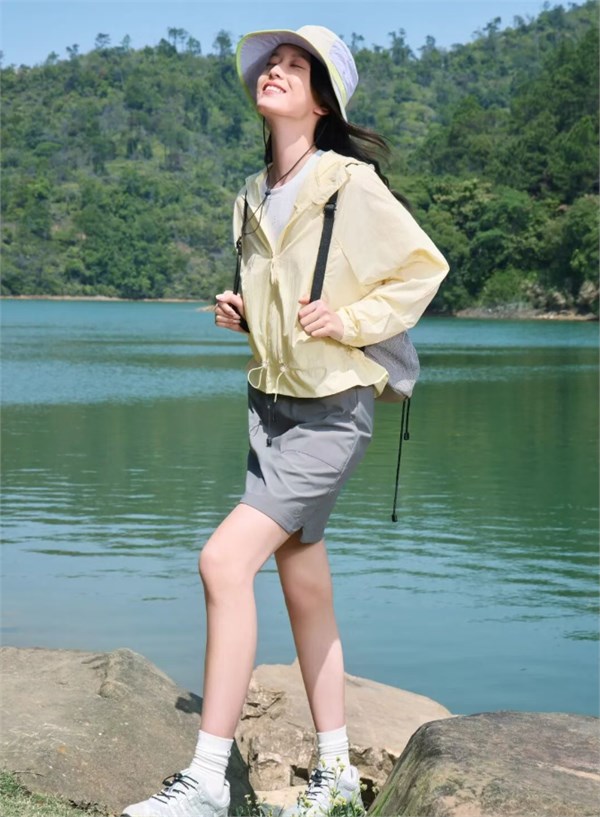 穿得够轻，才能走得更野——betu2026轻户外宣言