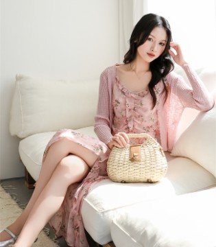 2026夏日序章：解构女装(OR.Kart)开启法式温柔绮梦之旅