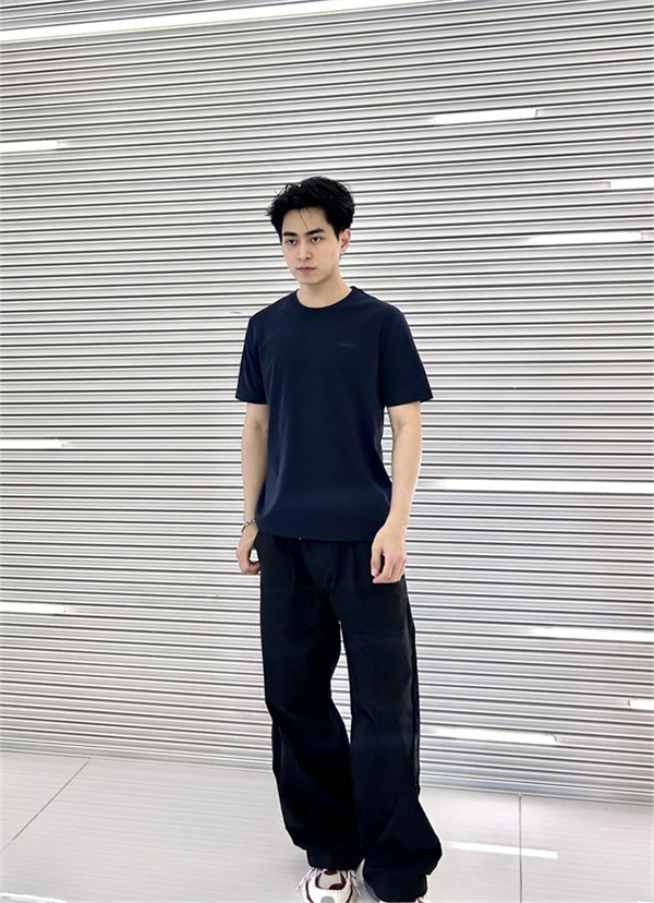 2026夏日序曲：DD男装潮流密码，奏响清新时尚乐章