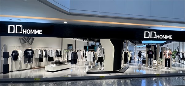 2026夏日序曲：DD男装潮流密码，奏响清新时尚乐章